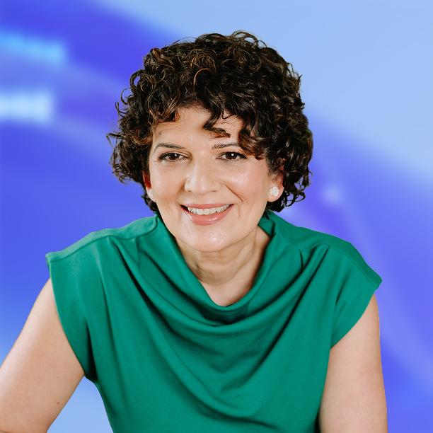 Portrait of Farhana Alarakhiya